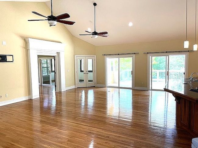 Photo of 853 W Foothills Dr, Fayetteville, AR
