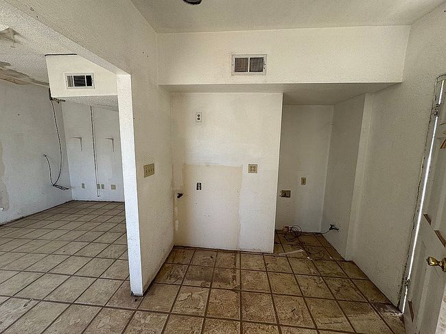 Photo of 525 Center Way, El Paso, TX