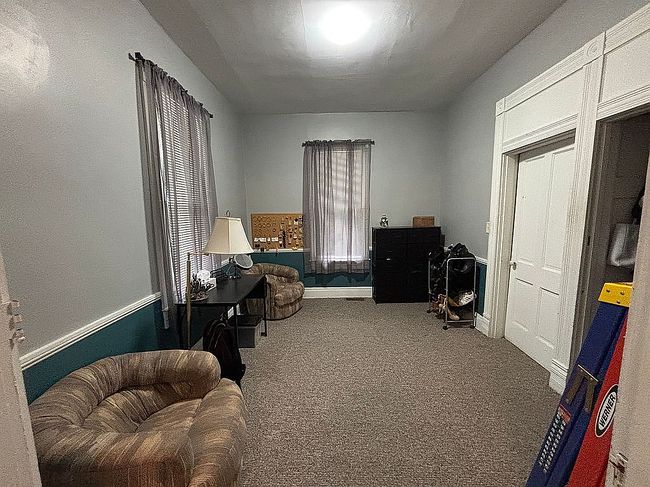 Photo of 215 N East St, Greensburg, IN
