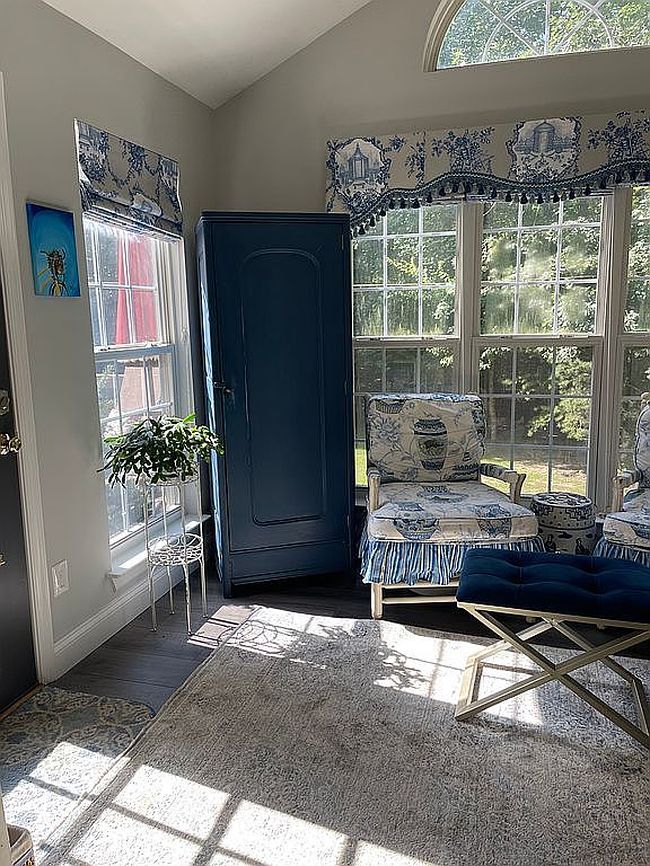 Photo of 406 Saint Ivy Ave, Troy, VA
