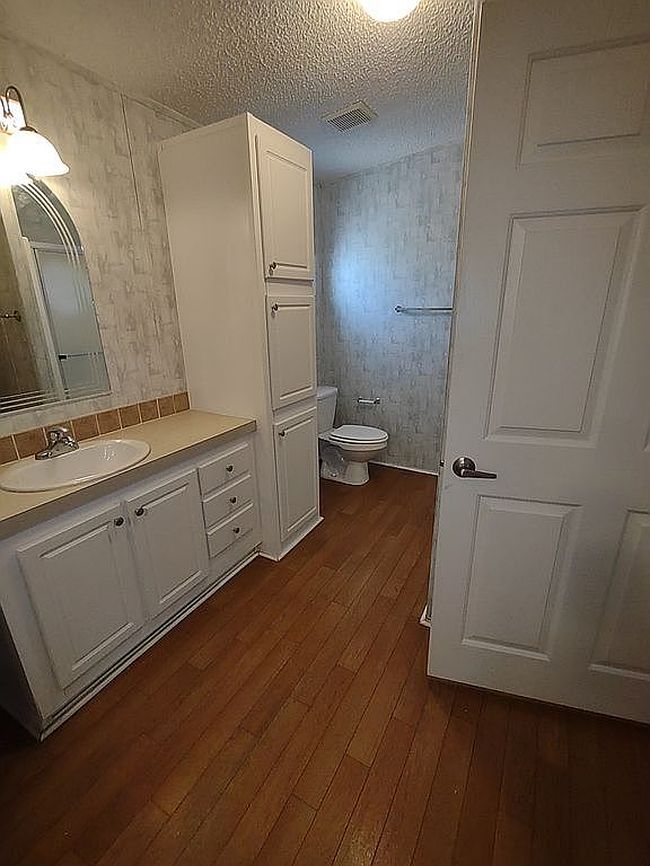 Photo of 206 Beaver Cres, Port Charlotte, FL