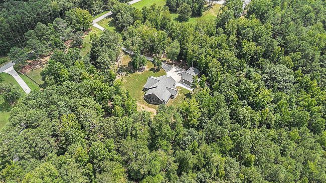 Photo of 764 Little Vine Church Rd, Villa Rica, GA