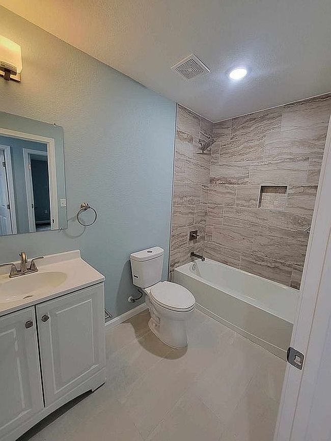 Photo of 749 Amos St, Crestview, FL