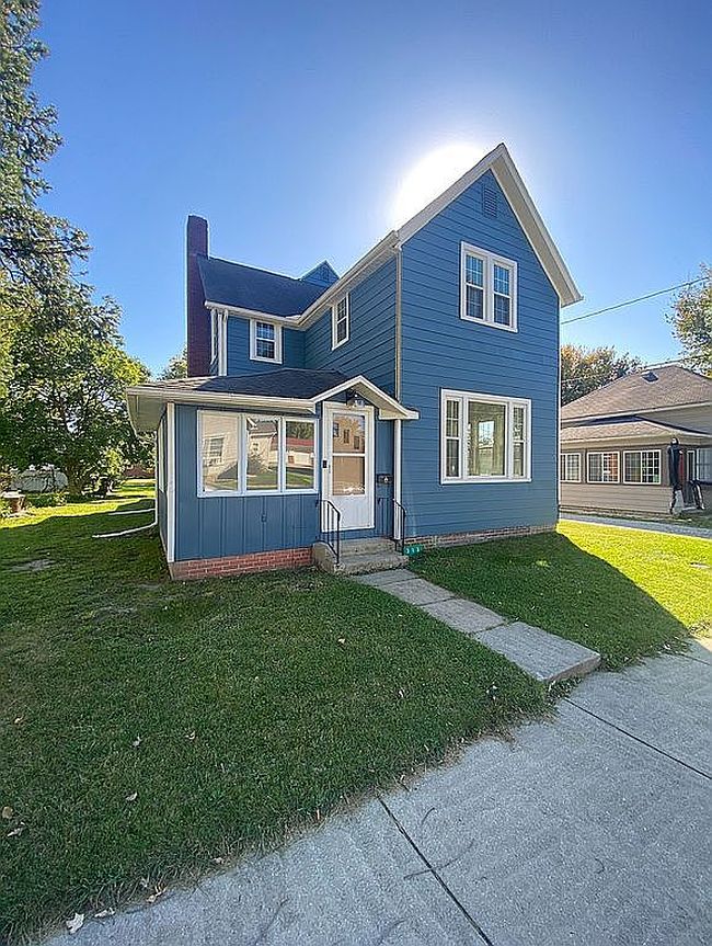 Preview of property located at 313 W Grant St