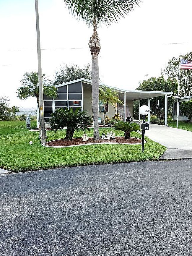 Photo of 3714 Long Iron Ct #172, North Fort Myers, FL