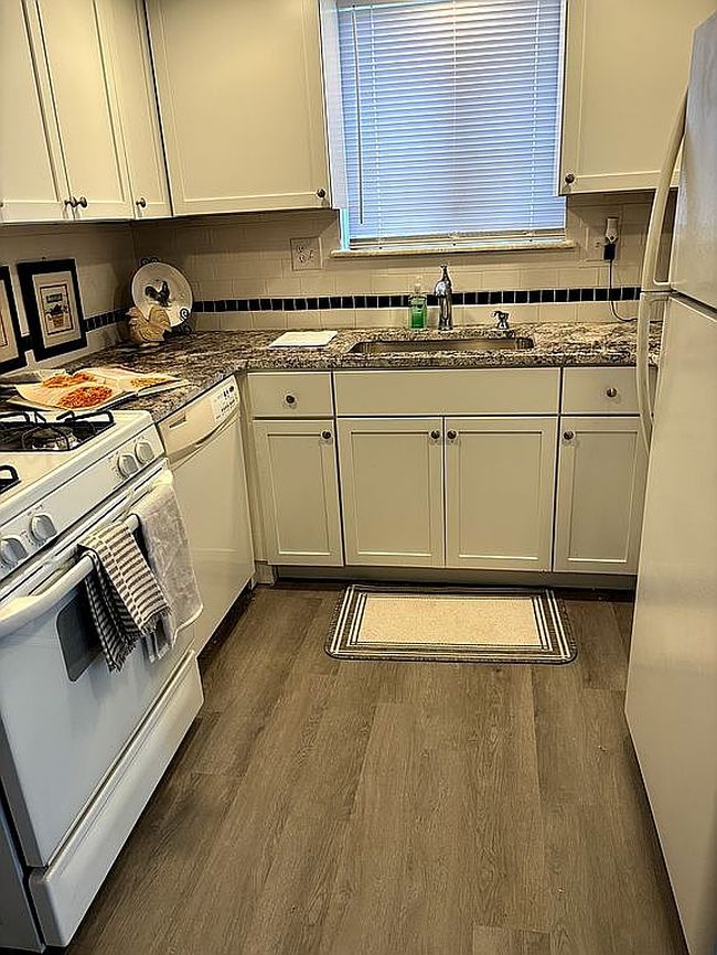Image of 26159 Franklin Ter