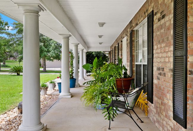 Preview of property located at 11807 Venice Blvd