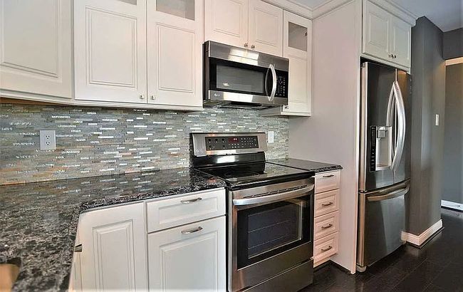 Image of 1100 Erie Ave