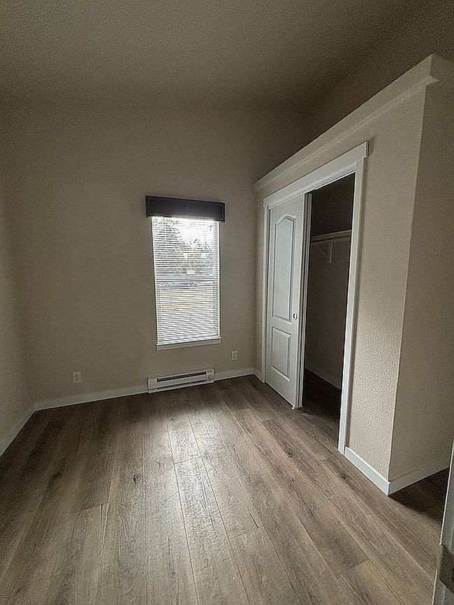 Photo of 4130 State St Unit 8, Salem, OR