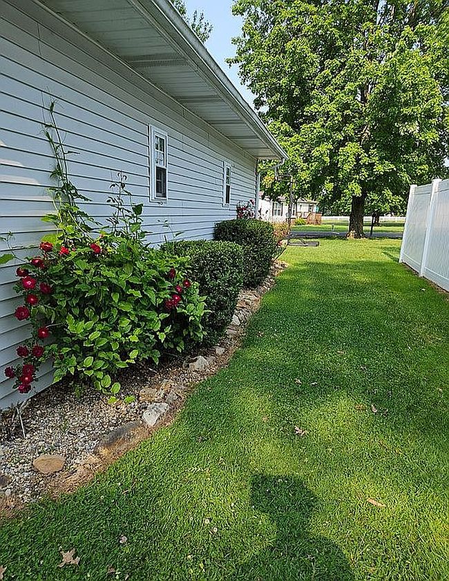 Photo of 474 Chestnut St, Switz City, IN