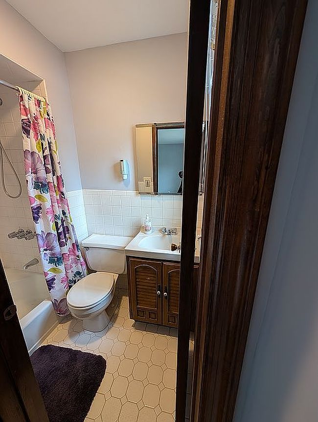 Photo of 97 Kinghorn St, Staten Island, NY