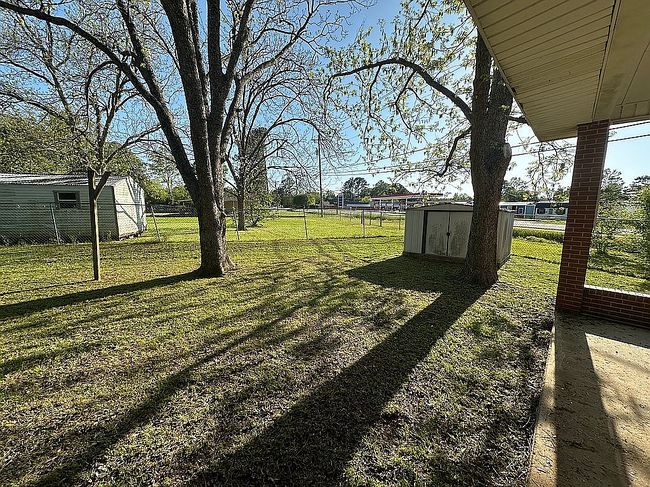 Image of 326 E Imperial Cir