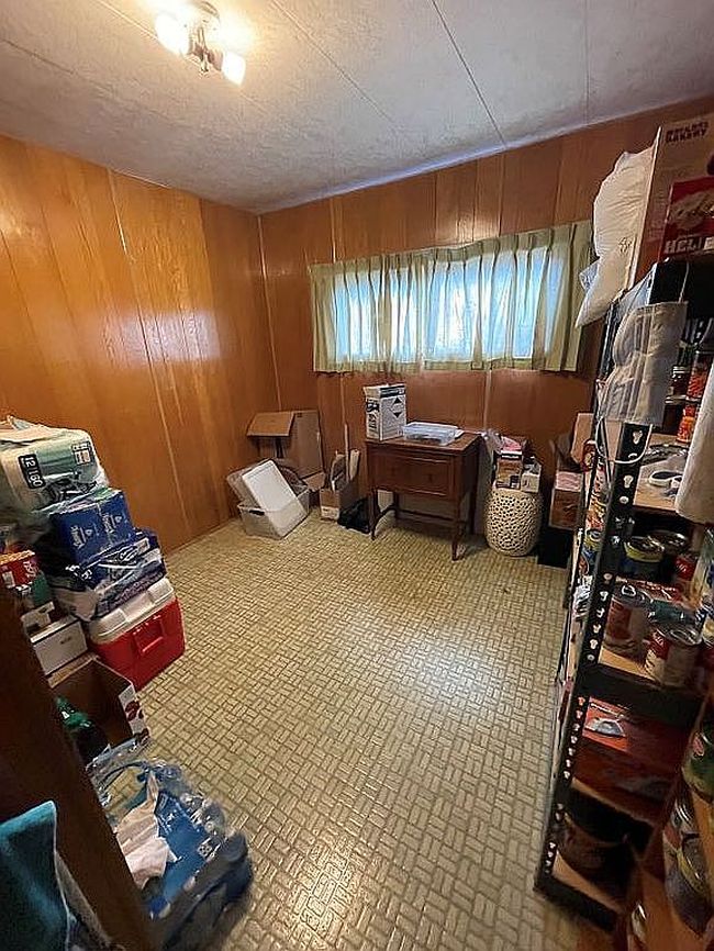 Image of 658 S 57th St Space 39