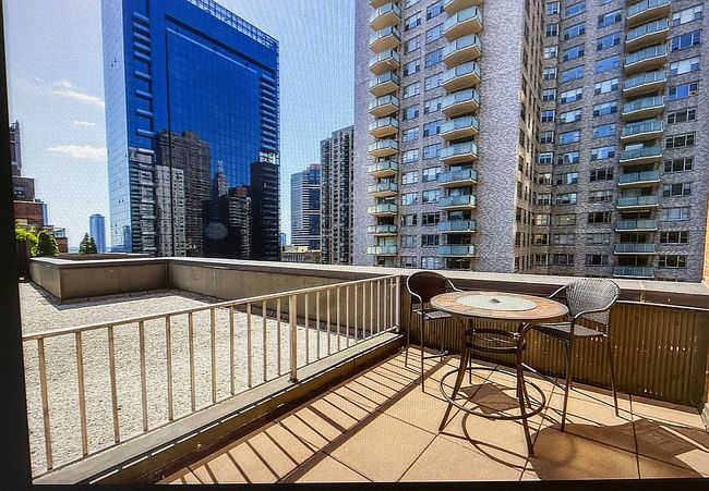 Photo of 305 E 40th St Apt 15L