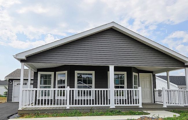 Photo of 19 Burke Dr, Shippensburg, PA