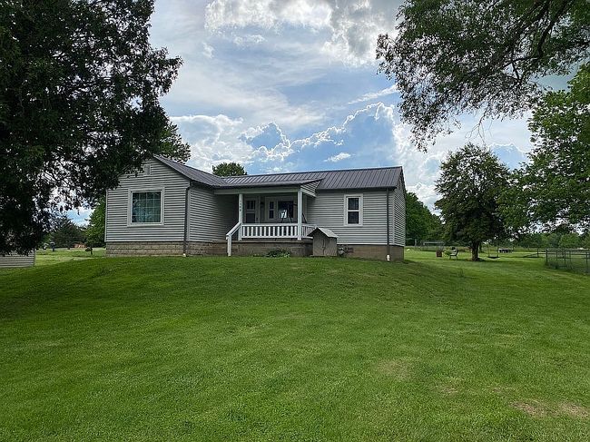 Photo of 1399 Carpenter Rd, Albany, OH