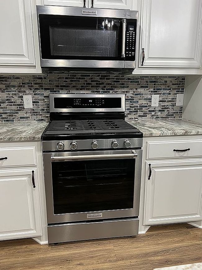 Additional photo 3 of property located at 3401 Skyline Blvd