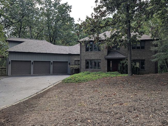 Photo of 4712 Great Oak Ln, Harrisburg, PA