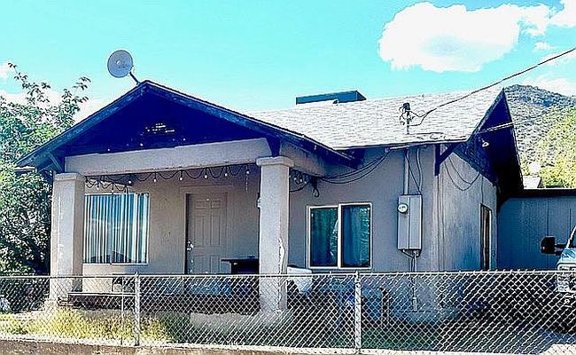 Image of 198 W Copper St
