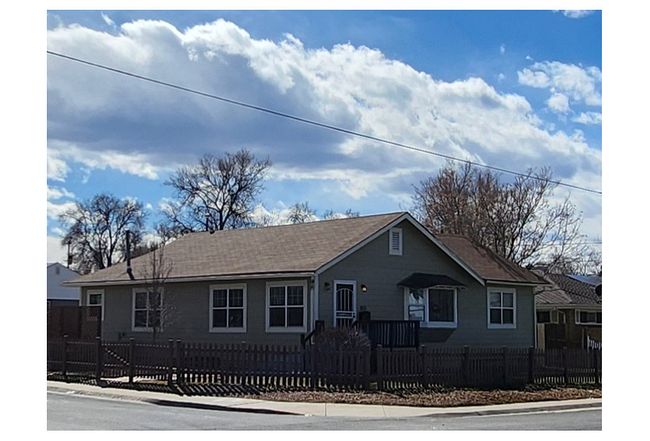 Preview of property located at 1297 Dallas Street