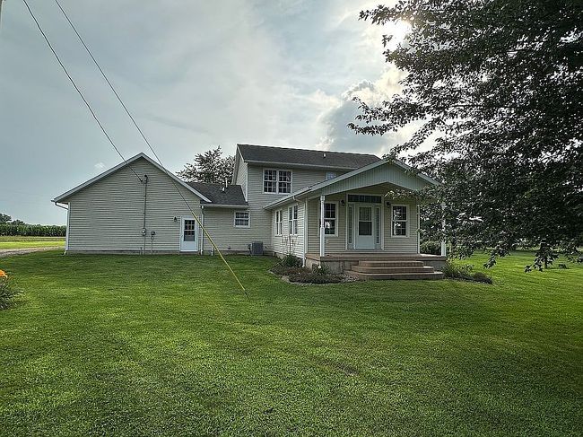 Photo of 5884 E 950th Ave, Altamont, IL