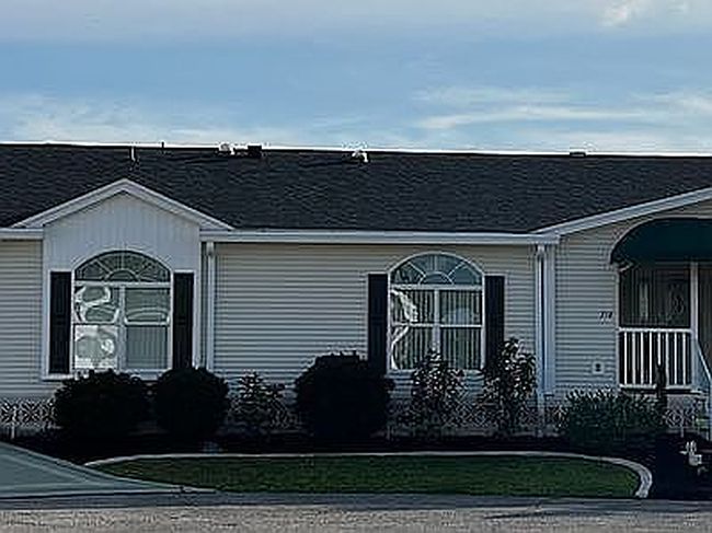 Preview of property located at 4773 Devonwood Ct #718