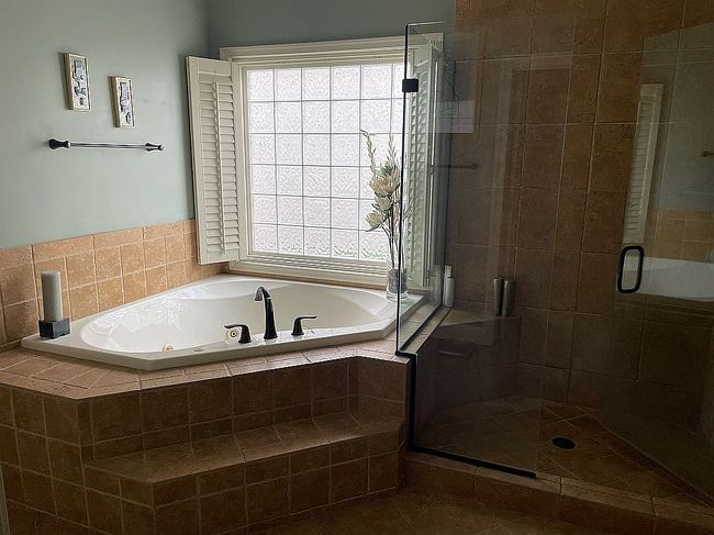 Image of 11904 Montfort Cir