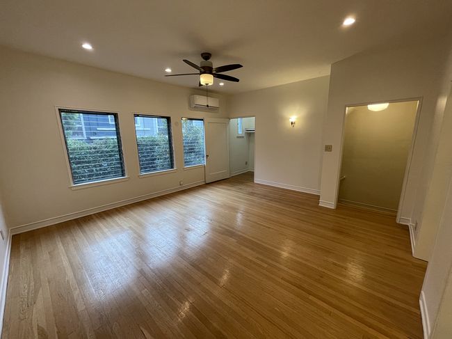 Image of 245 Columbia Pl