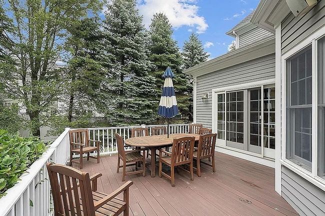 Photo of 118 Bates Way, Hanover, MA