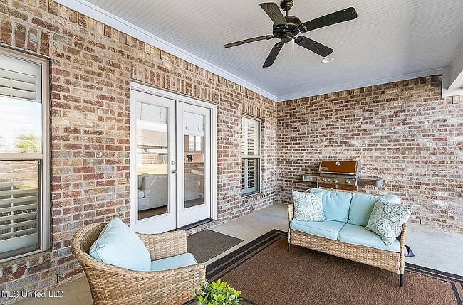 Image of 104 Hampton Ln