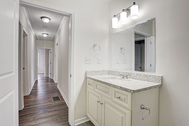 Additional photo 1 of property located at 1545 Westview Dr Sw