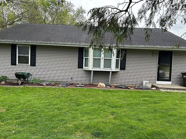 Photo of 7501 Morse Rd, New Albany, OH