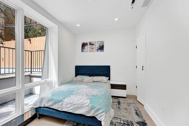 Photo of 156 Tompkins Ave #1B, Brooklyn, NY