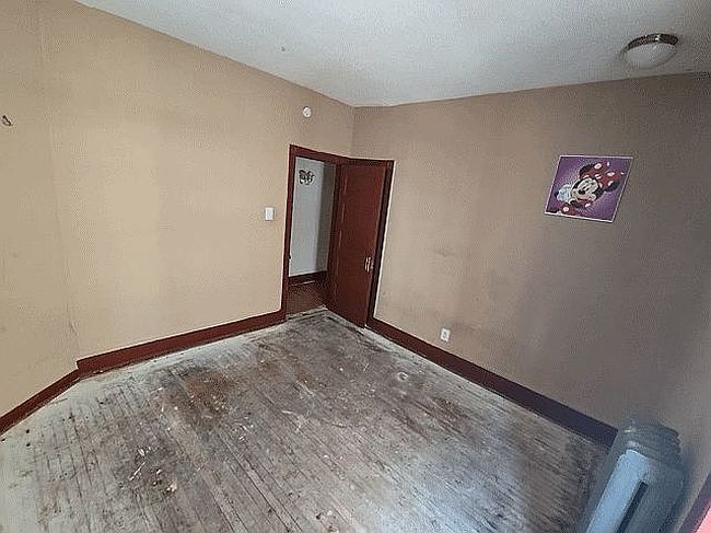 Photo of 150 W Wyneva St, Philadelphia, PA