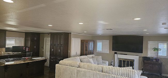 Photo of 6510 N El Dorado St, Stockton, CA