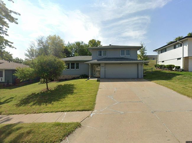 Photo of 3119 Coffey Ave, Bellevue, NE