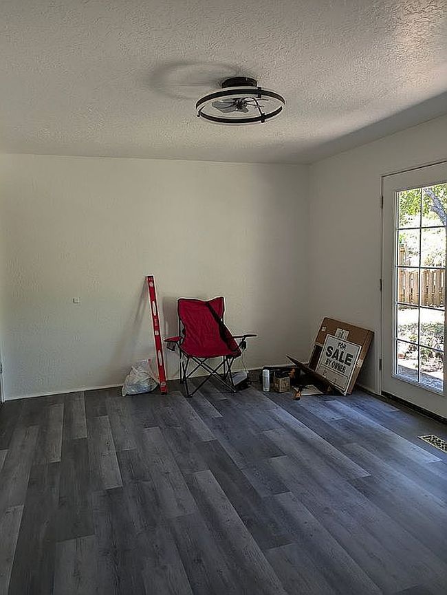 945 W Oak St, Lebanon, OR