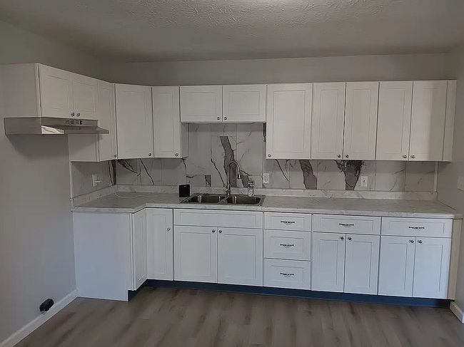 Additional photo 2 of property located at 1115 Barbados Ave