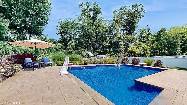 Image of 45 Minuteman Cir