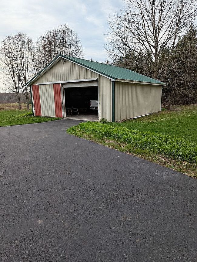Image of 195 Breckheimer Rd