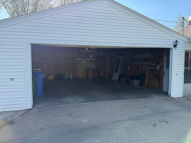 Image of 802 9th Ave