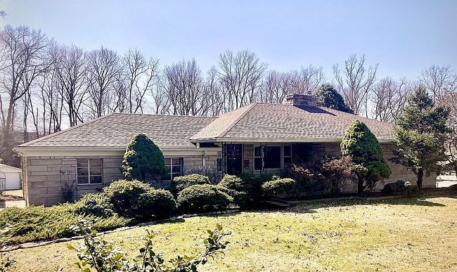 Additional photo 3 of property located at 4800 Miles Ln