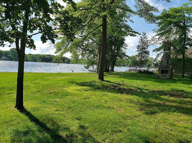 Photo of 1250 Clearwater Blvd, White Lake, MI