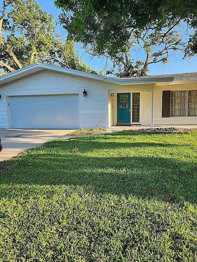 Photo of 1717 Faulds Rd S, Clearwater, FL