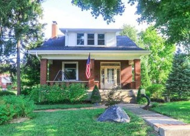 Image of 1622 Kemper Ave