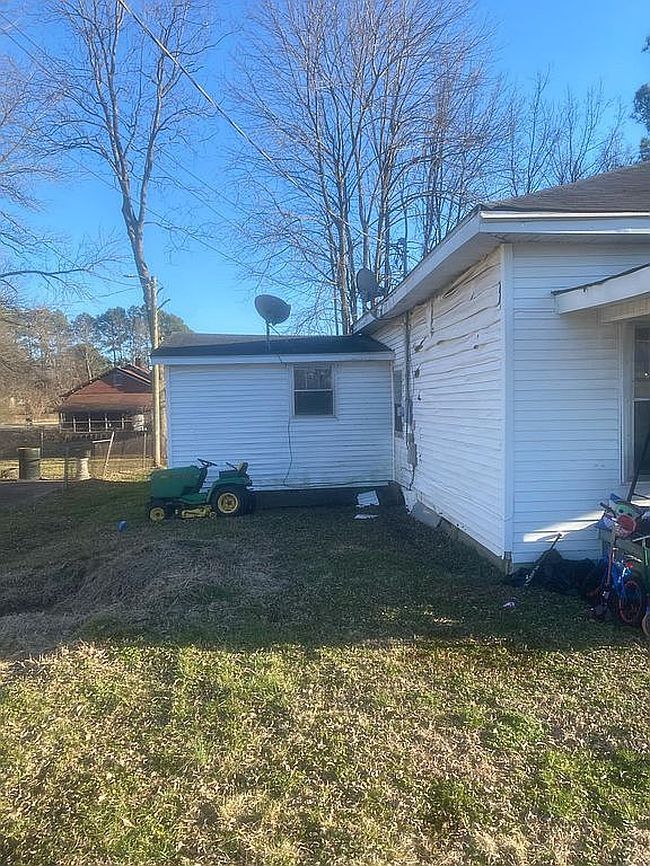 Image of 211 Davis St