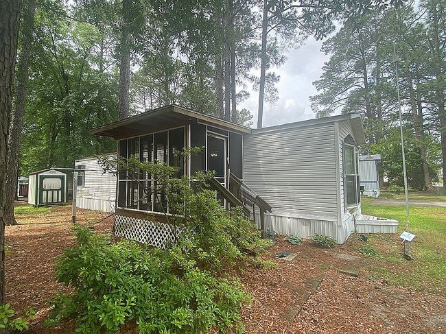 Image of 243 Maple St