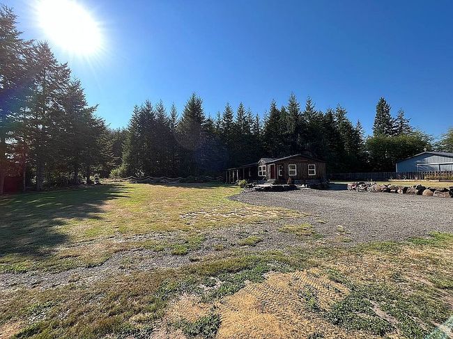 Photo of 42142 Tiffany Ln