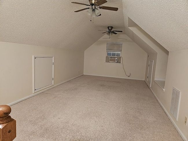 Photo of 102 Meadow Ct, Warner Robins, GA