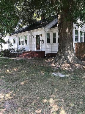 345 Fox Hill Rd, Hampton, VA